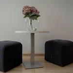 Bright Studio With Air Conditioning Near Wroclaw Zoo By Noclegi Renters
