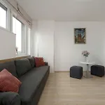 Bright Studio With Air Conditioning Near Wroclaw Zoo By Noclegi Renters